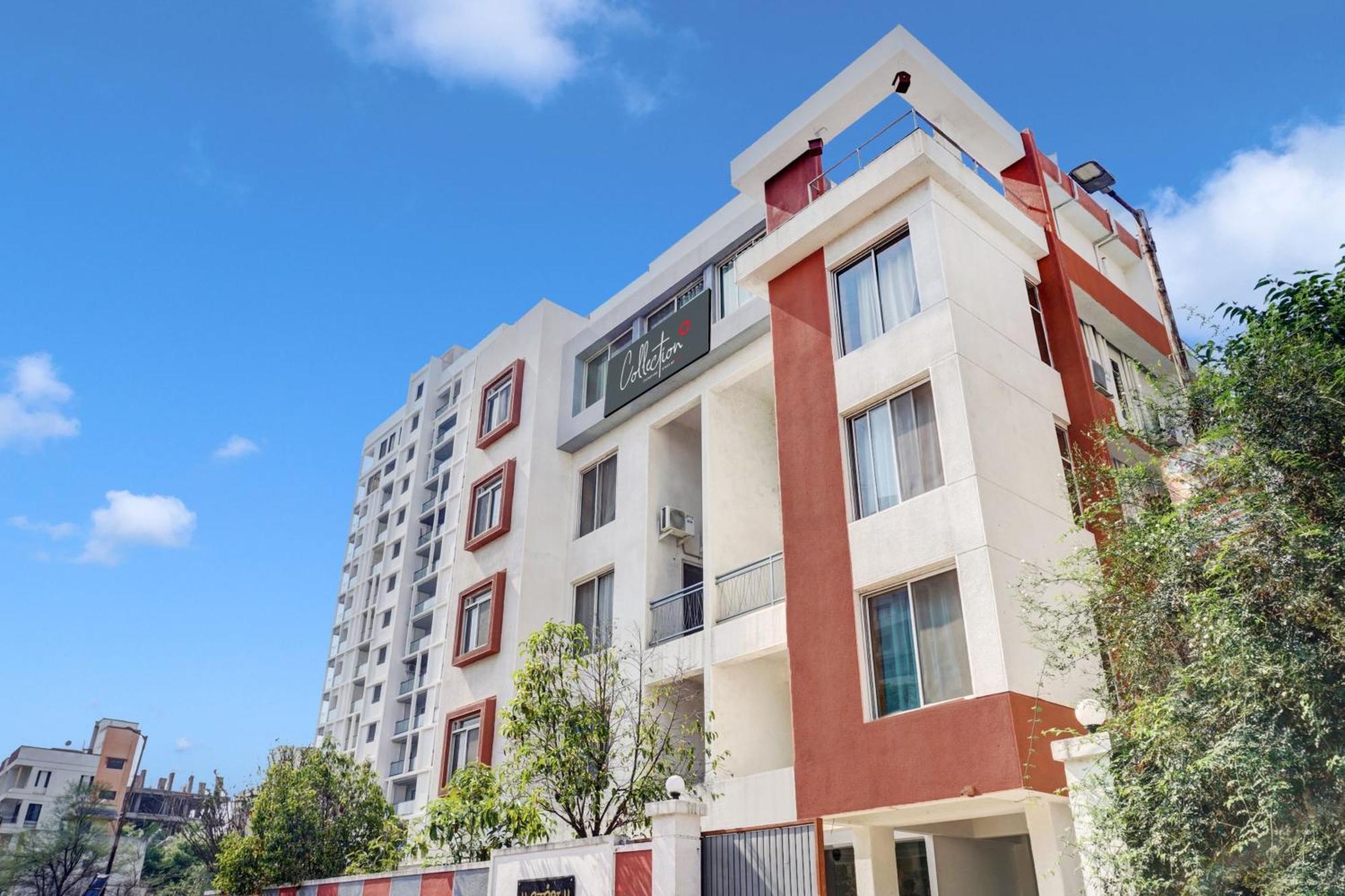 FabHotel Felicita Pride Inn Méribel Village Esterno foto